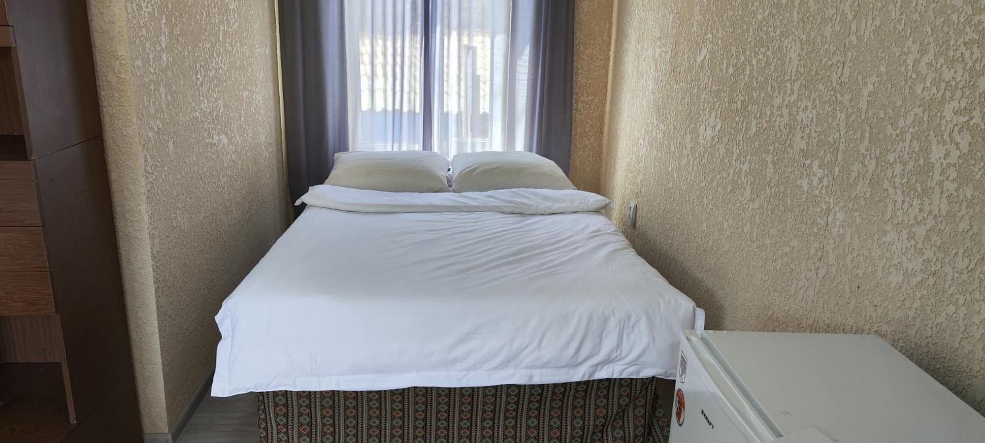 Aura Relax Hotel Bosteri Exterior photo